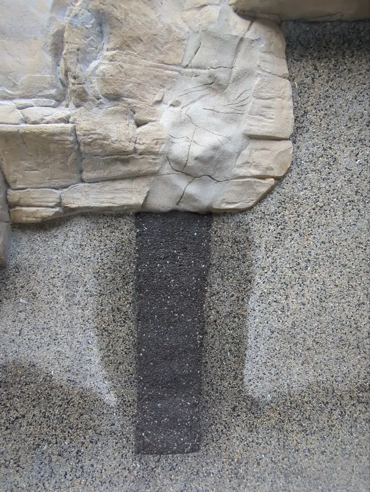 Same pool crack after a structural repair and patch